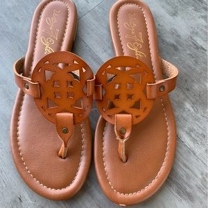 Vintage7Eight Sandals~ barely worn~ slight scuff on toe